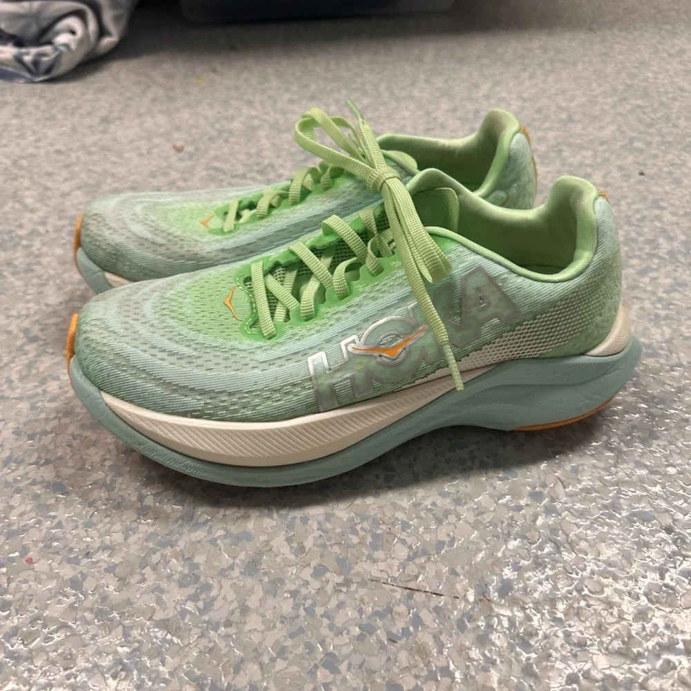 EUC Hoka MACH X Women's Running Athletic Shoes - size 7B